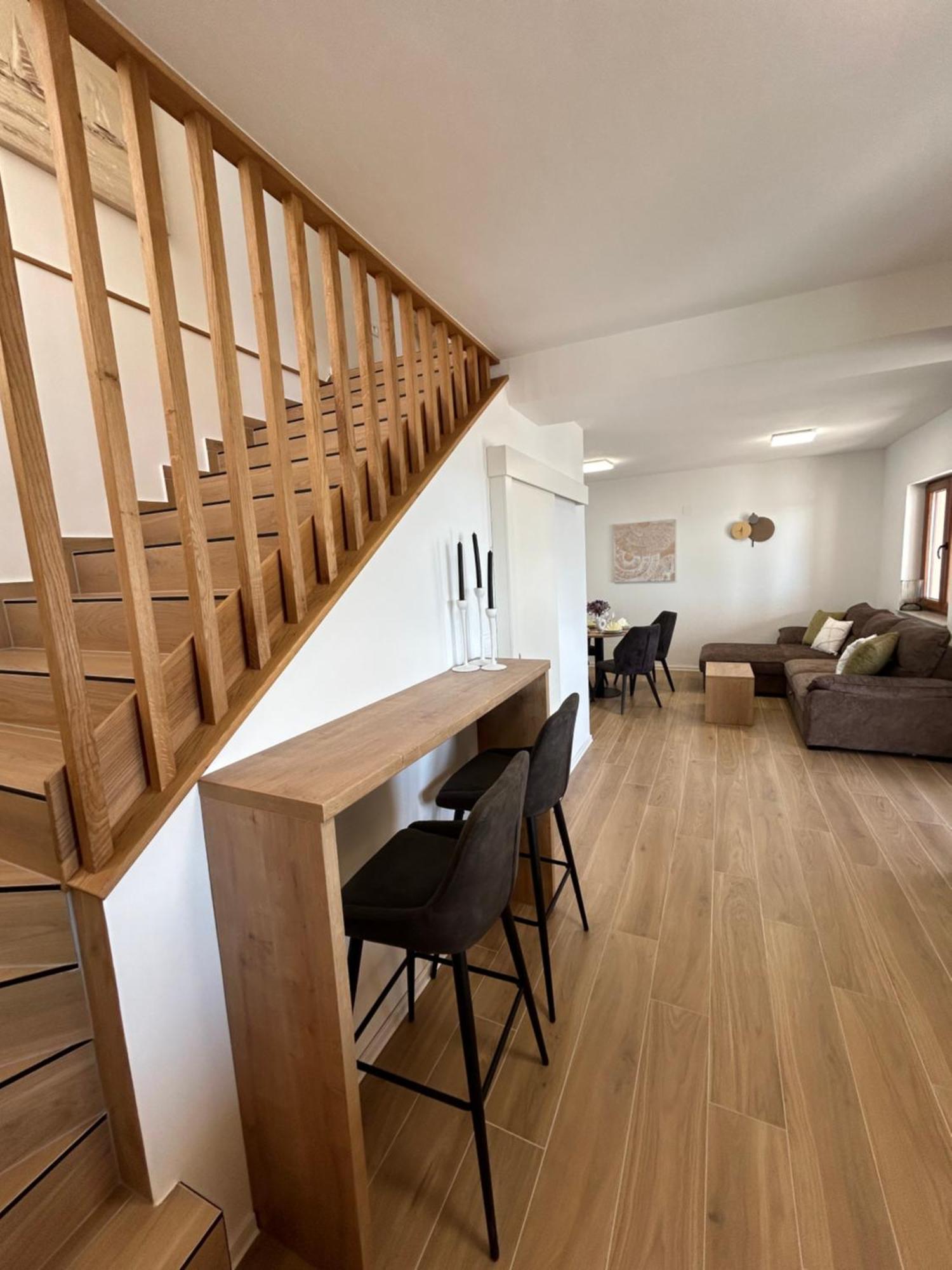 Villa Kamia With Private Heated Pool And Electric Vehicle Adapter Zubovici Exterior photo